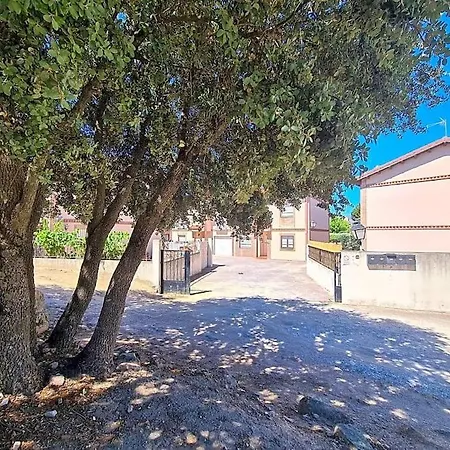 Chalet Rural * La Adrada